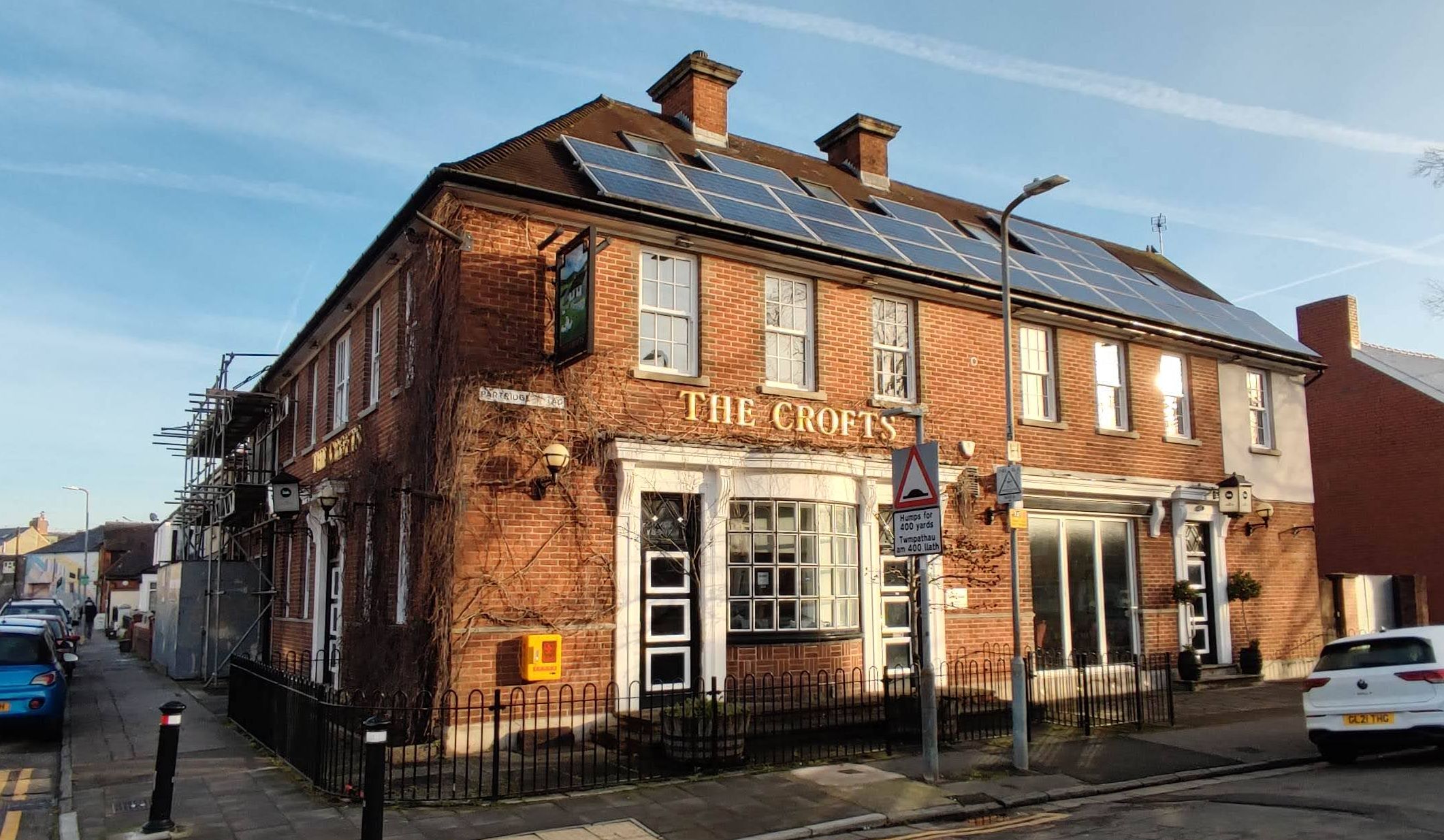 Photo of The Crofts pub Cardiff